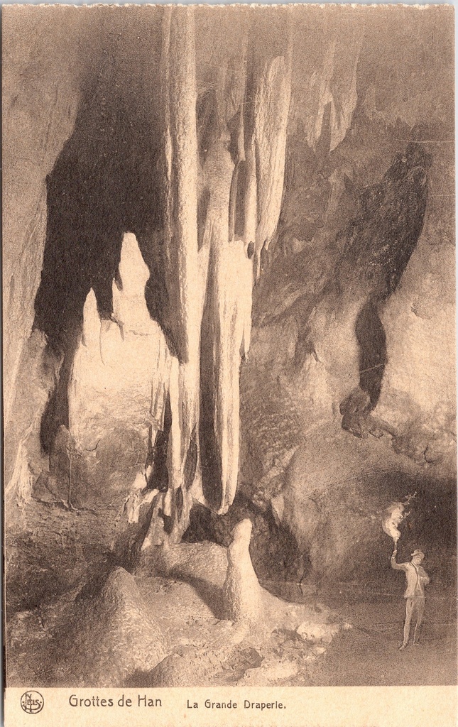 Rochefort - "La Grande Draperie" - De Grote Draperie in de Grotten van Han – achterzijde van de originele postkaart