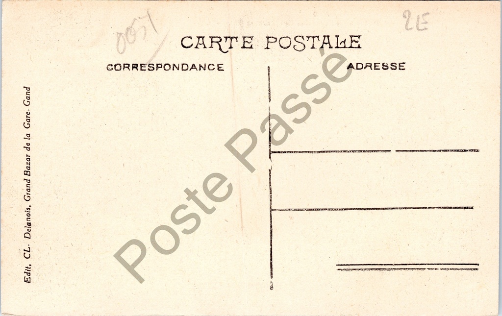 Gent - "Intérieur du Château des Comtes" - Binnenplaats van het Gravensteen – achterzijde van de originele postkaart