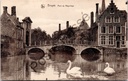 Brugge - "Bruges Pont du Béguinage" - Brug aan het Begijnhof met zwanen op de gracht
