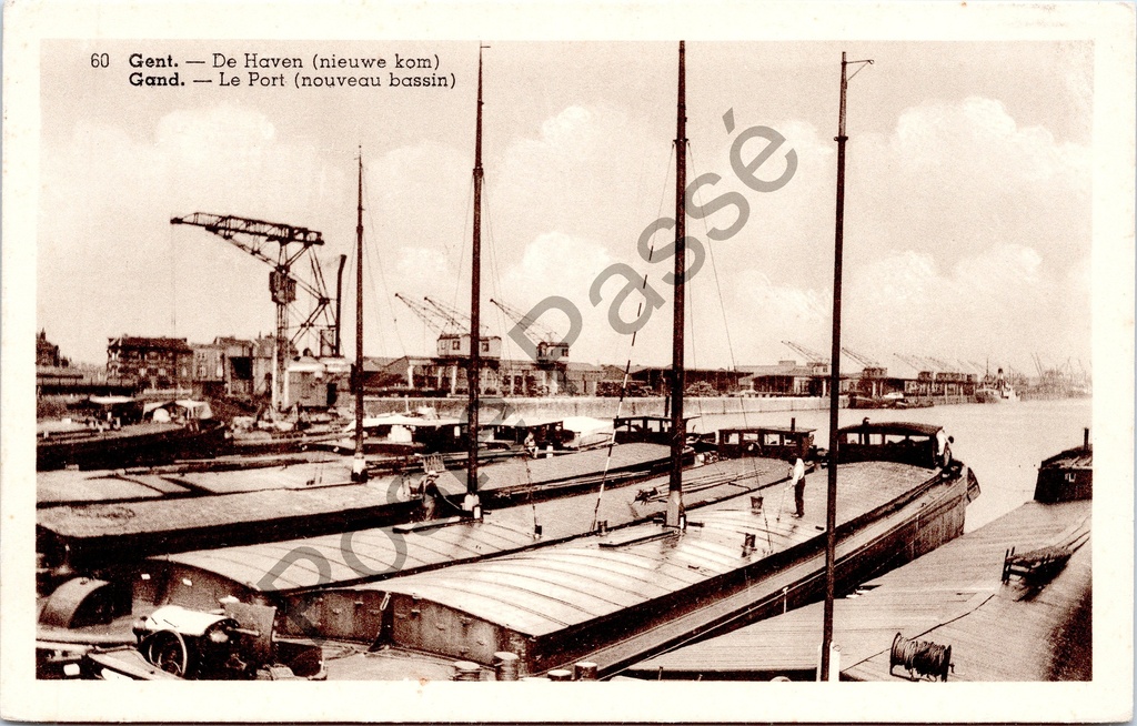 [Gent0236] Gent - "De Haven (nieuwe kom)" - Zicht op de nieuwe haven met binnenvaartschepen en kranen