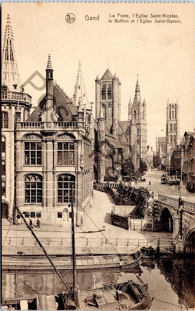 [Gent0372] Gent - "La Poste, l'Eglise Saint-Nicolas, le Beffrol et l'Eglise Saint-Bavon" - Het Postkantoor, de Sint-Niklaaskerk, het Belfort en de Sint-Baafskathedraal