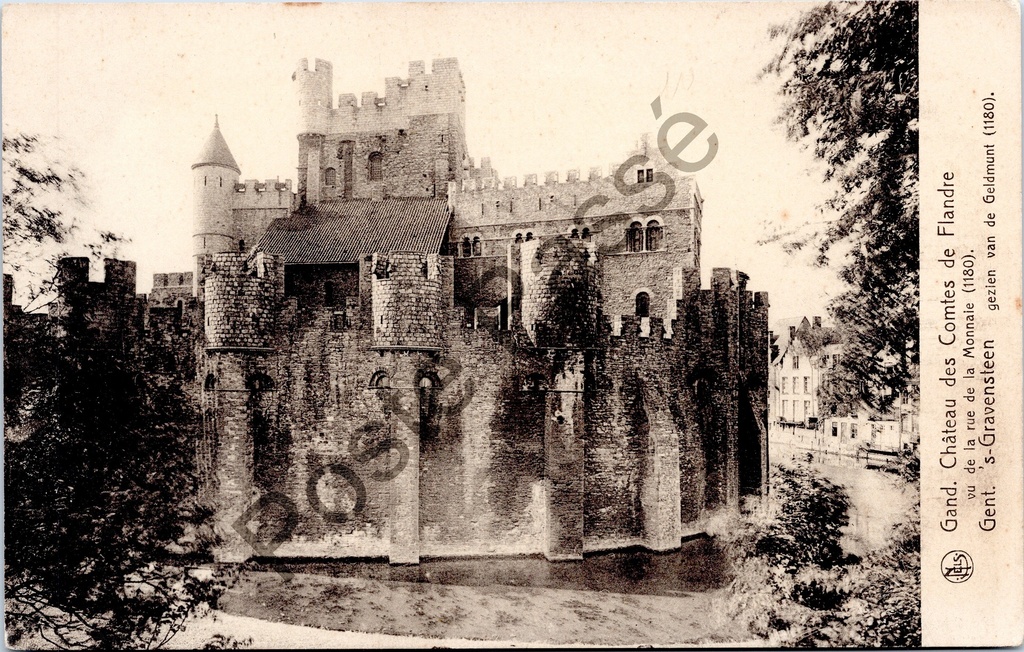 [Gent0520] Gent - "Château des Comtes de Flandre" - Het Gravensteen gezien vanuit de Geldmuntstraat