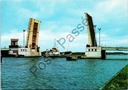Zelzate - "Kanaal met nieuwe brug" - Ophaalbrug over het kanaal Gent-Terneuzen