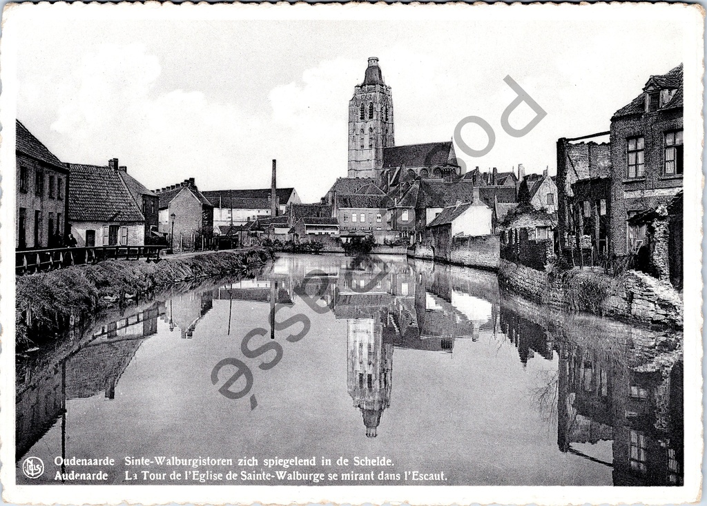 [Oudenaarde0196] Oudenaarde - "Sinte-Walburgistoren zich spiegelend in de Schelde" - Toren van de Sinte-Walburgiskerk spiegelt in de Schelde