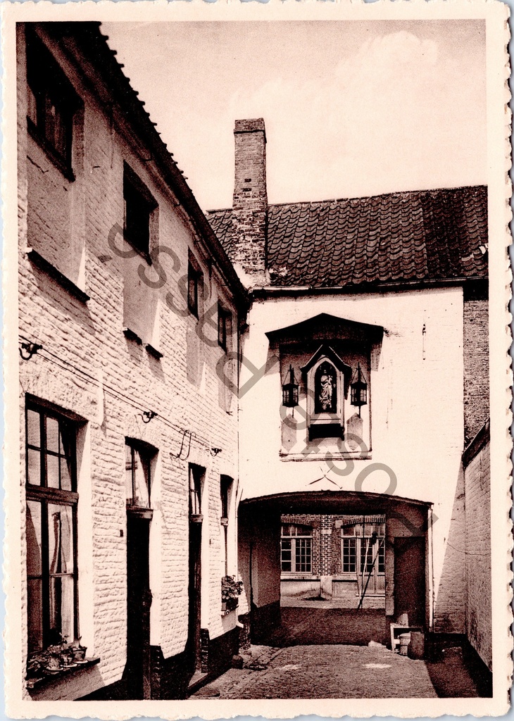 [Oudenaarde0186] Oudenaarde - "Koepkop" - Begijnhof binnenplaats met Mariakapel