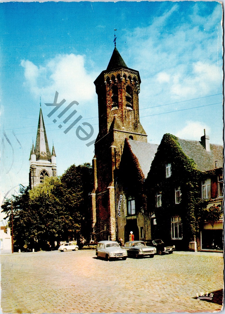 Ronse - "Oude Toren van St-Maartenskerk en Toren van St-Hermeskerk" - Zicht op de oude toren van de Sint-Maartenskerk en de toren van de Sint-Hermeskerk