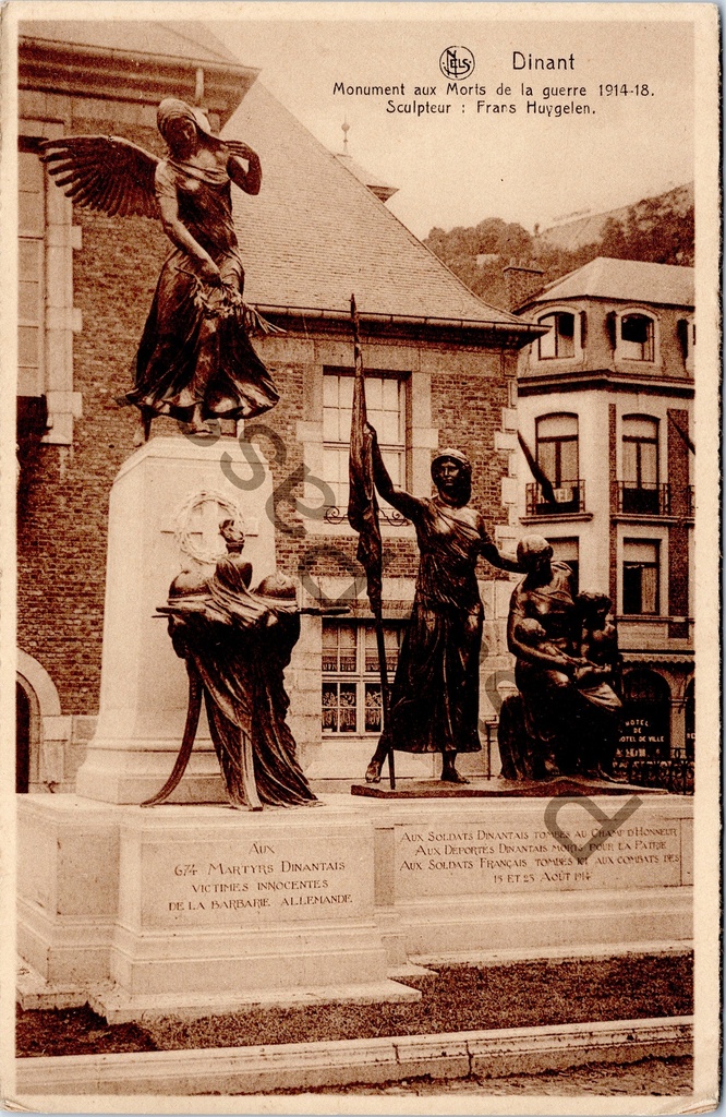 Dinant - "Monument aux Morts de la guerre 1914-18" - Oorlogsmonument 1914-18 (beeldhouwer Frans Huygelen)
