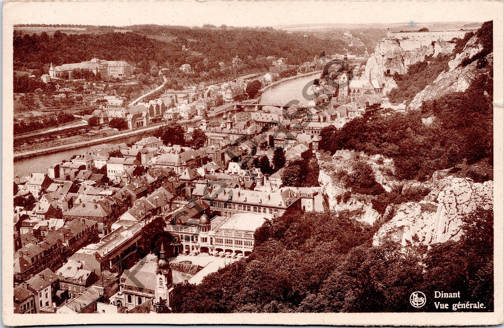 Dinant - "Vue générale" - Algemeen panoramisch zicht op Dinant