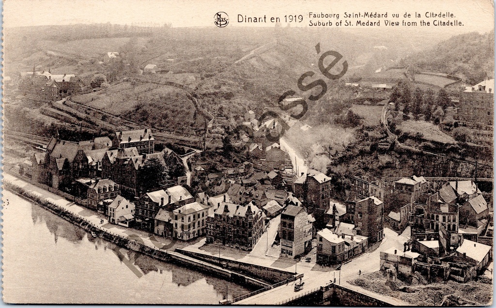Dinant - "Faubourg Saint-Médard vu de la Citadelle" - Luchtgezicht op de Sint-Medardusbuurt vanuit de Citadel