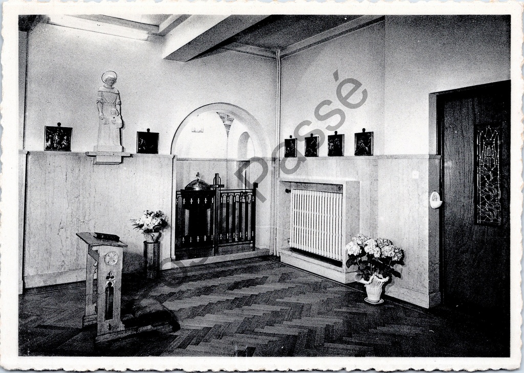 [Deinze1 (15)] Deinze - "Sint-Vincentiuskliniek - Hall" - Inkomhal van de Sint-Vincentiuskliniek