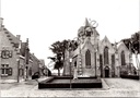 Beveren - "St.-Audomaruskerk en Gemeentehuis" - Kerk en gemeentehuis op de markt