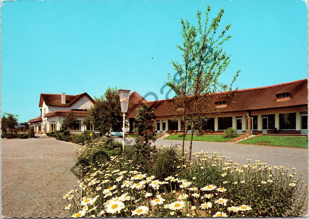 [Beveren-Kruibeke-Zwijndrecht0202.jpg] Beveren - "Motel - Café - Restaurant BEVEREN" - Motel aan de Grote Baan Antwerpen-St.Niklaas-Gent