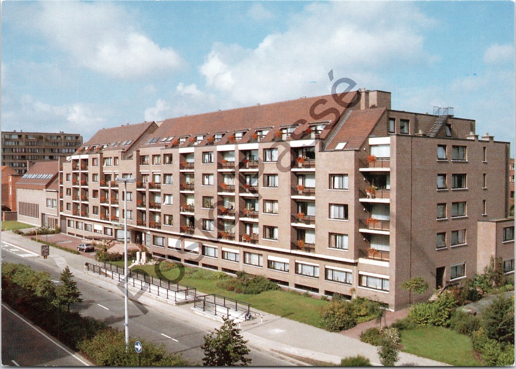 Sint-Niklaas - "Rust- en Verzorgingstehuis ''Het Hof'' Zusters Jozefienen." - Rust- en verzorgingstehuis aan de Hofstraat