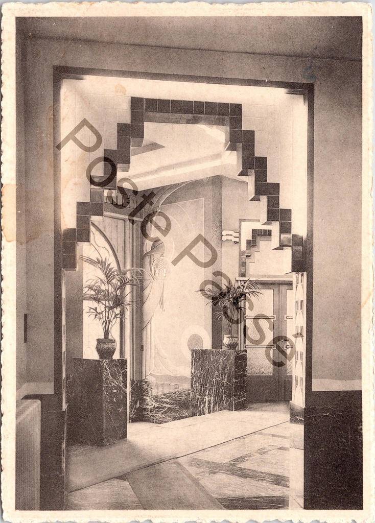 Sint-Niklaas - "Jongenspensionaat O. L. Vrouw Onbevlekt Ontvangen - Ingang" - Art deco ingangshal van jongenspensioenaat