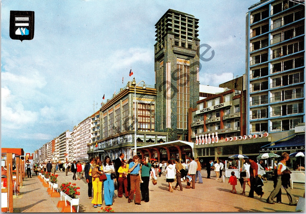 Blankenberge - "Zeedijk en Casino" - Zeedijk met het Casino en Hotel Eden