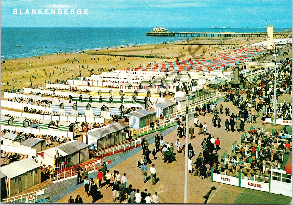 Blankenberge - "Strand en Zeedijk" - Strand en promenade met strandcabines en pier