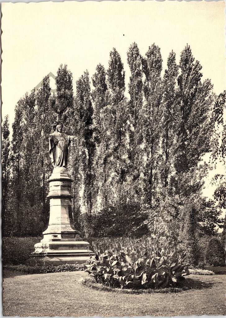 [Aalst0312.jpg] Aalst - "Instituut St-Vincentius à Paulo" - Standbeeld in de tuin van het Sint-Vincentiusinstituut te Gijzegem