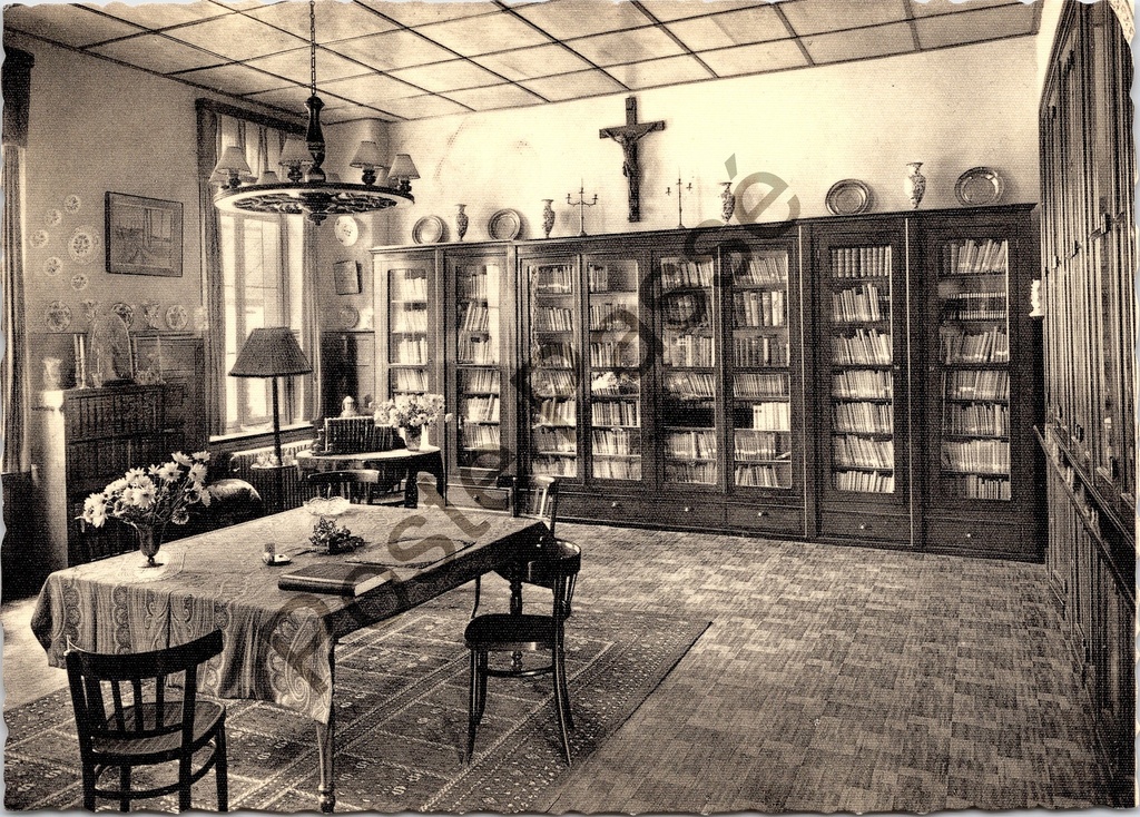 [Aalst0342.jpg] Aalst - "Instituut St-Vincentius à Paulo" - Bibliotheek van het Sint-Vincentiusinstituut in Gijzegem