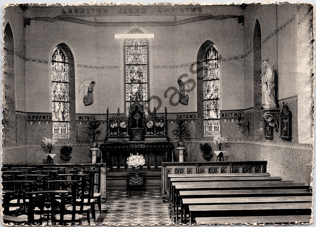 [Lierde0374.jpg] Lierde - "Tehuis Prinses Jozefien-Charlotte" - Kapel van het Tehuis Prinses Jozefien-Charlotte in Sint-Maria-Lierde