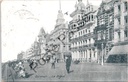 Oostende - "La Digue" - Zeedijk met grand hotels en wandelaars