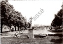 Sint-Lievens-Houtem - "Marktkruis (13e eeuw)" - Middeleeuws marktkruis op het dorpsplein