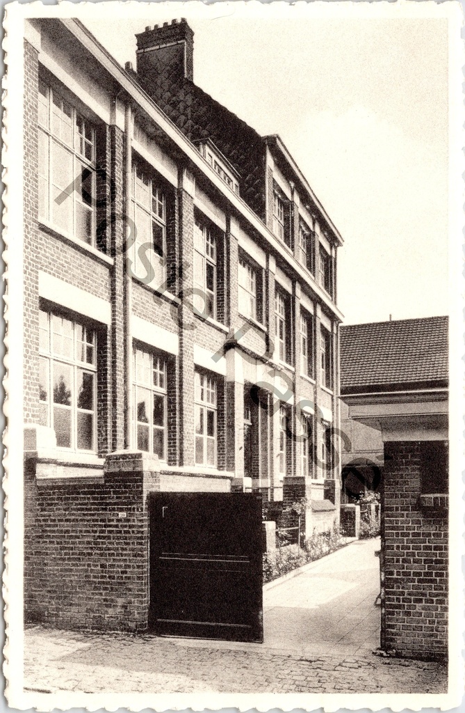 [Herzele0492.jpg] Herzele - "O. L. Vrouw Beroepsschool" - Onze-Lieve-Vrouw Beroepsschool in Borsbeke
