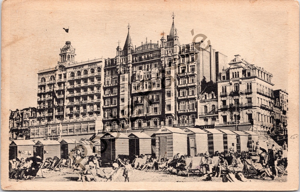 Blankenberge - "La Digue et les grands Hôtels" - Zeedijk met grote hotels