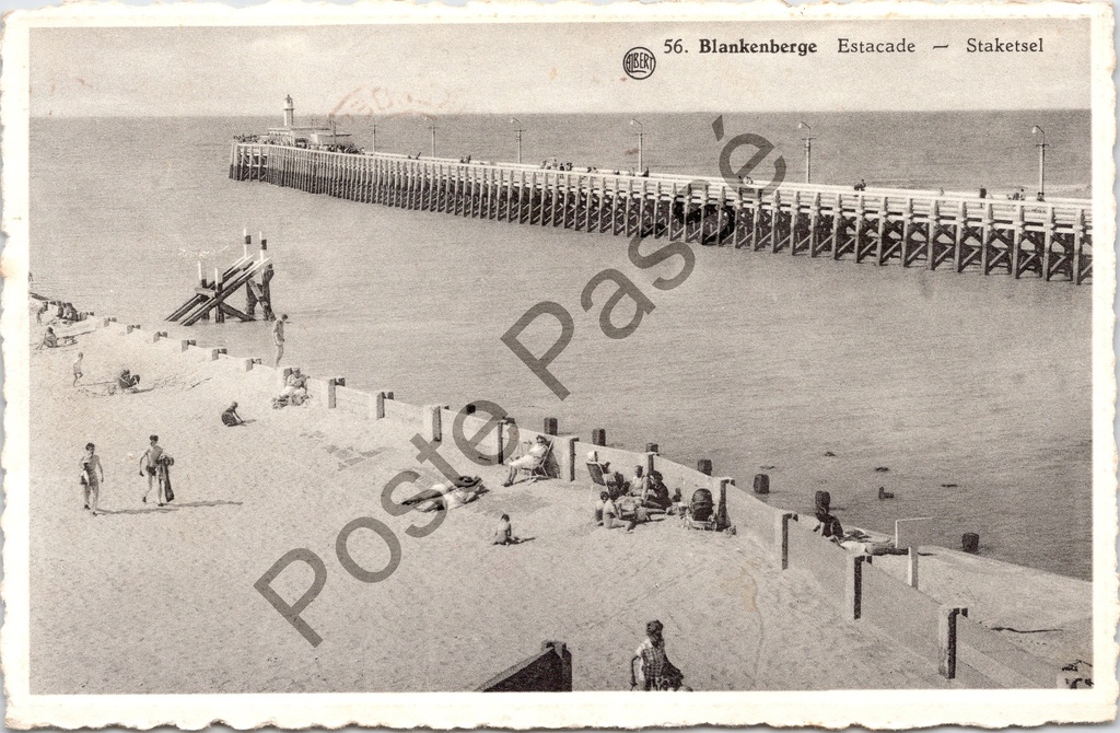 Blankenberge - "Estacade — Staketsel" - Zicht op de pier met strand en badgasten
