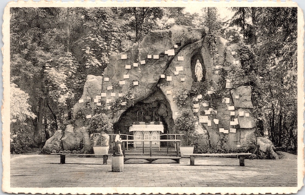 [Ravels0921] Ravels - "O.L. Vrouw van de Kempen" - De Grot bij het park, open-luchtschool voor zwakke meisjes
