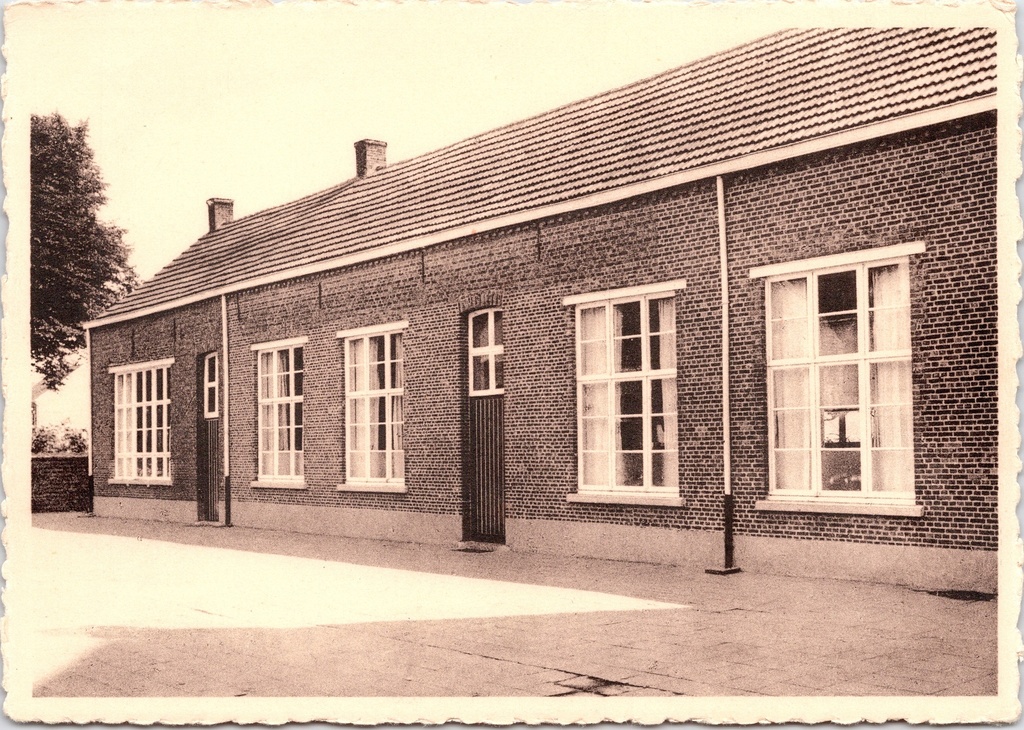 [Meerhout0947] Meerhout - "Zusters der Christelijke Scholen School" - Schoolgebouw van de Zusters der Christelijke Scholen in Gestel