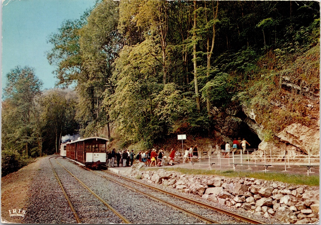 [Han-sur-lesse1265] Rochefort - "Grottes de Han-sur-Lesse" - Aankomst tram aan ingang grotten van Han-sur-Lesse