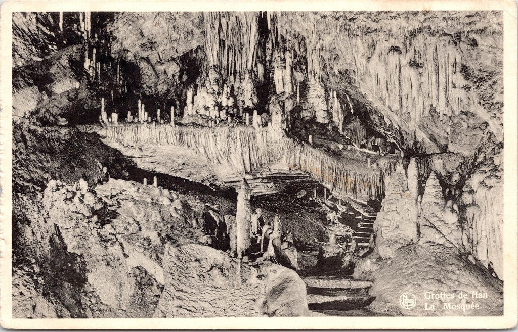 [Han-sur-lesse1313] Rochefort - "Grottes de Han - La Mosquée" - De Grotten van Han, zaal La Mosquée met stalactieten