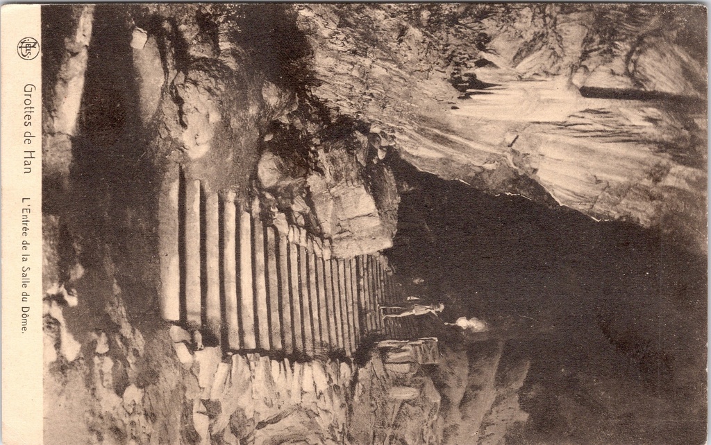 [Rochefort1335] Rochefort - "Grottes de Han — L'Entrée de la Salle du Dôme" - Ingang van de Koepelzaal in de grotten van Han