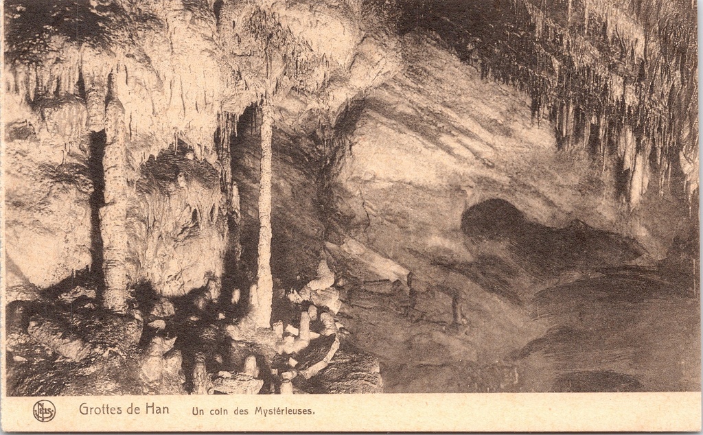 [Rochefort1351] Rochefort - "Un coin des Mystérleuses" - Grottes de Han, hoek van de Mysterieuze zaal