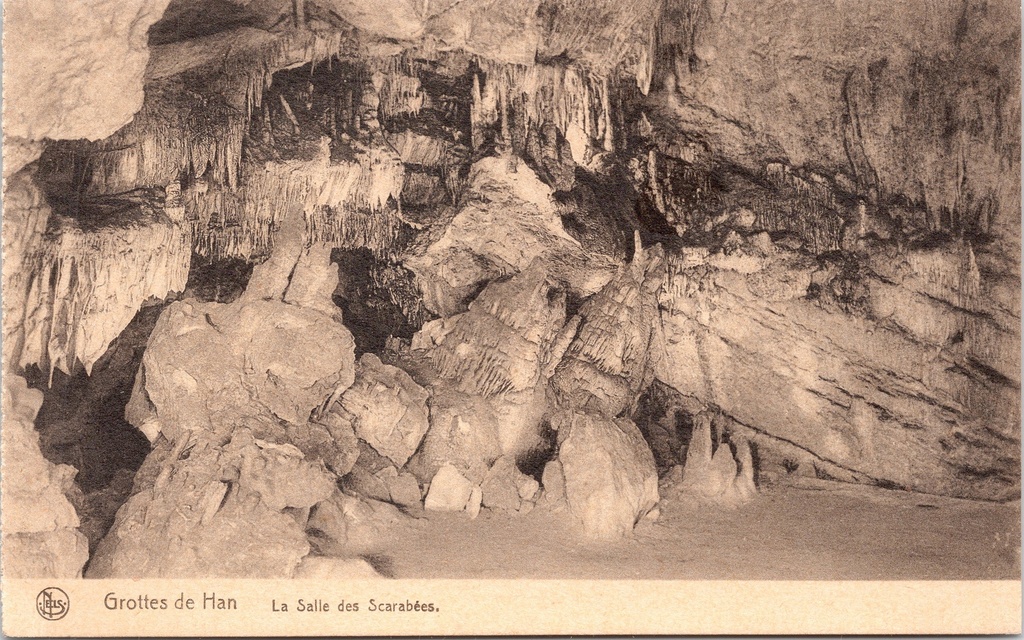 Rochefort - "La Salle des Scarabées" - Zaal der Kevers in de Grotten van Han