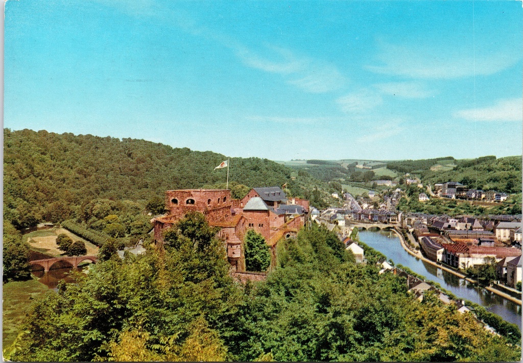 [Bouillon1609] Bouillon - "Panorama" - Panoramisch zicht op het kasteel en de stad langs de Semois