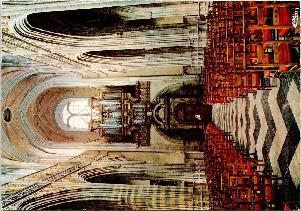[saint-hubert1639] Saint-Hubert - "La Basilique" - Interieur van de basiliek