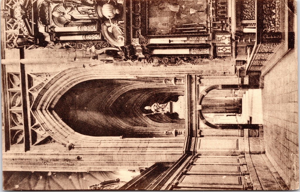 [saint-hubert1669] Saint-Hubert - "L'Église abbatiale" - Abdijkerk, zuidelijk kooromgang en altaar van Sint-Hubertus