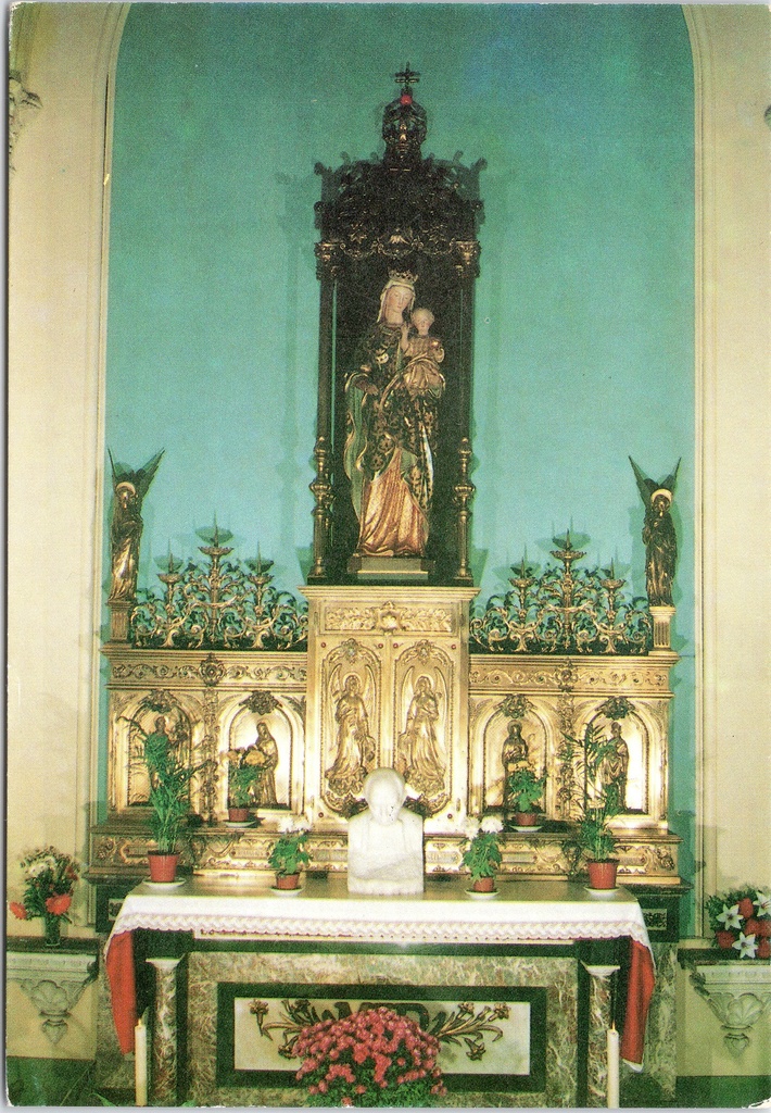 Namur - "Chapelle Saint-Berthuin" - Altaar van de Maagd in de Sint-Berthuinkapel waar Broeder Mutien bad