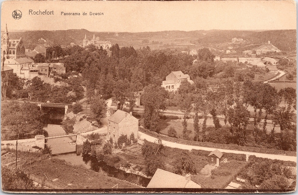 [B1841] Rochefort - "Panorama de Dewoin" - Panoramisch zicht op Dewoin met rivier en stadsgezicht