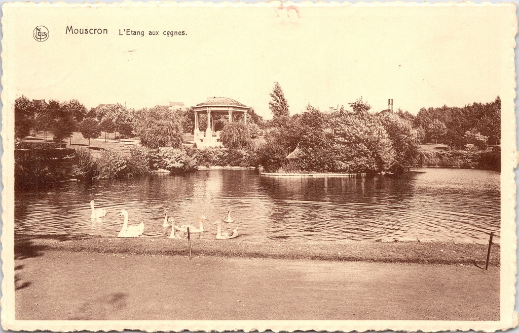 Mouscron - "L'Etang aux cygnes" - De Zwanenvijver met muziekpaviljoen