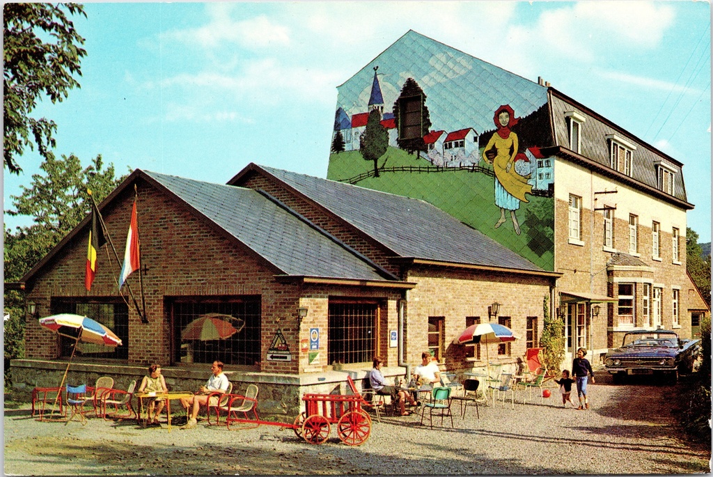 [F1857] Ferrières - "Grand Bru" - Hotel-Restaurant Grand Bru in Villers-Ste-Gertrude met kleurrijke gevelmuurschildering