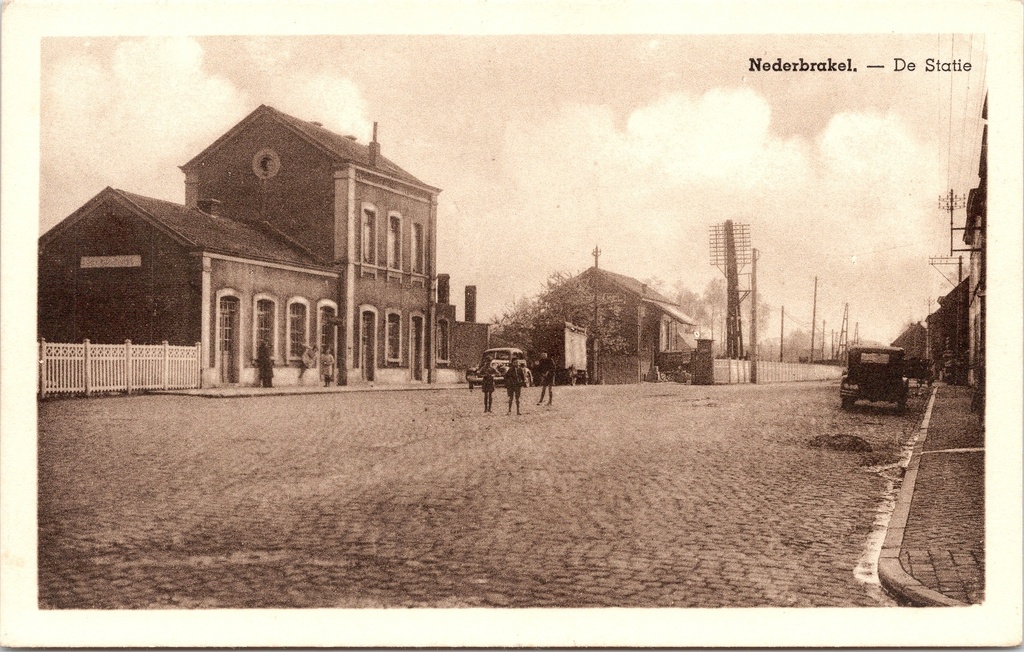 [Brakel1715] Brakel - "Nederbrakel. — De Statie" - Het stationsgebouw van Nederbrakel