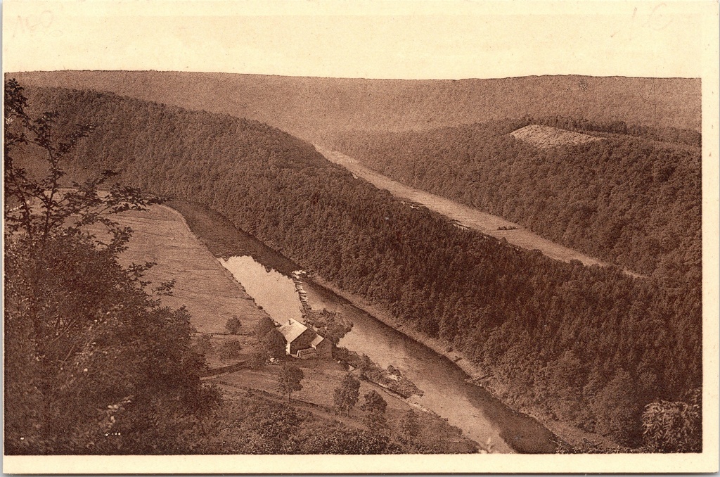 Herbeumont - "La Presqu'Ile vue du Château" - Het Schiereiland gezien vanuit het kasteel