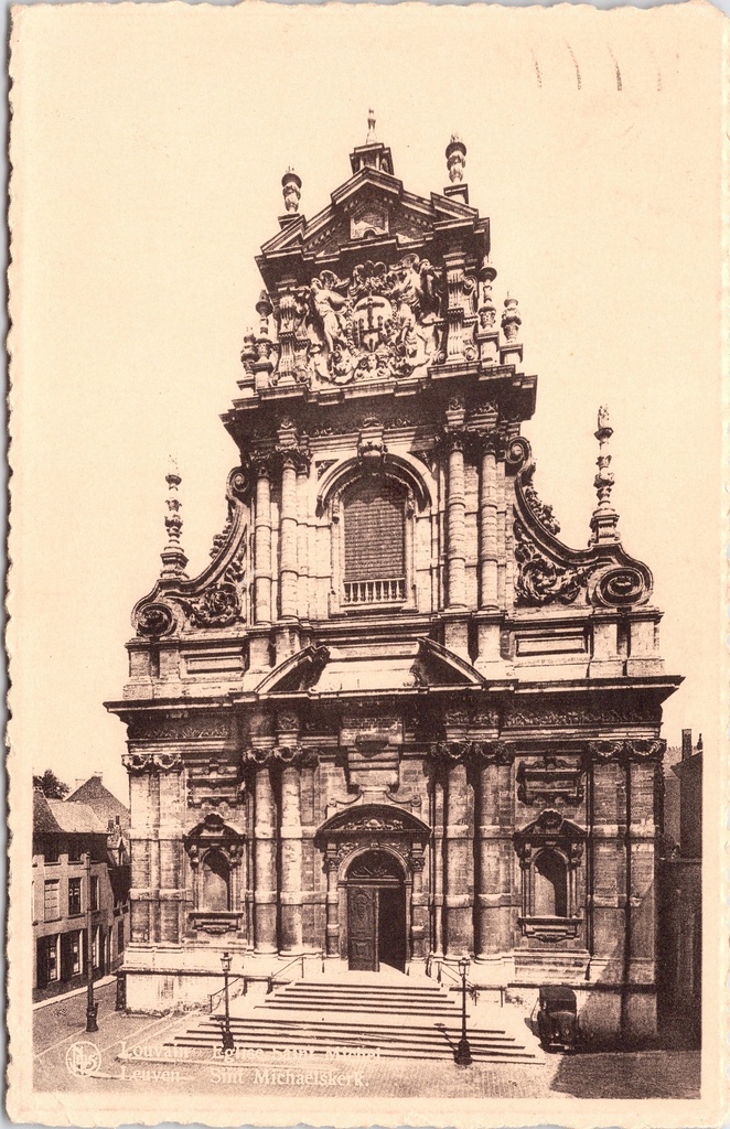 Leuven - "Sint-Michielskerk" - Barokke gevel van de Sint-Michielskerk