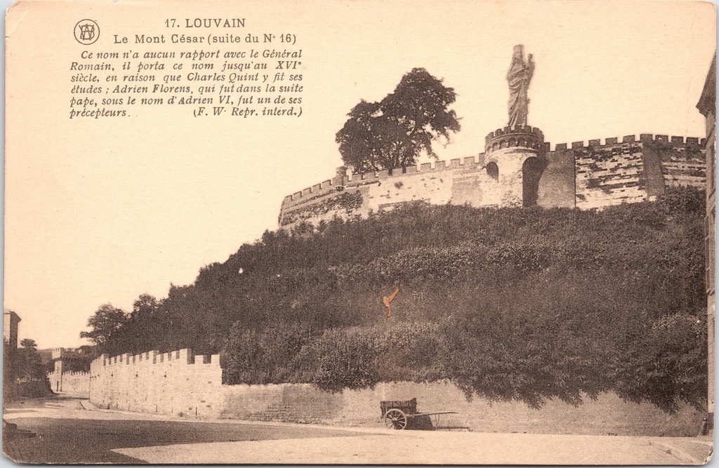 Leuven - "Le Mont César" - Caesarberg met middeleeuwse stadsmuren en Mariabeeld