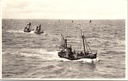 Zeebrugge - "Terug van visvangst. Retour de pêche." - Vissersboten terugkerend van zee