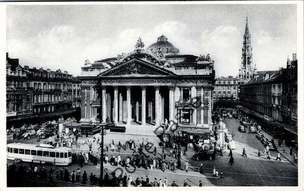 [Brussel0596] Brussel - "La Bourse" - Beursgebouw met zuilen en koepel