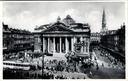 Brussel - "La Bourse" - Beursgebouw met zuilen en koepel