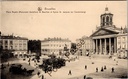 Brussel - "Place Royale (Monument Godefroid de Bouillon et Eglise St. Jacques sur Coudenberg)" - Koningsplein met ruiterstandbeeld en kerk